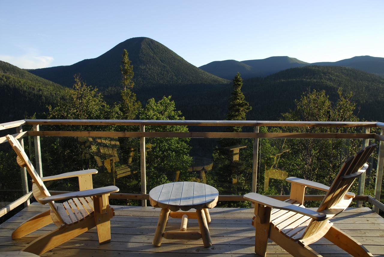 Auberge de Montagne des Chic-Chocs Mountain Lodge - Sepaq Sainte Anne-des-Chênes Extérieur photo